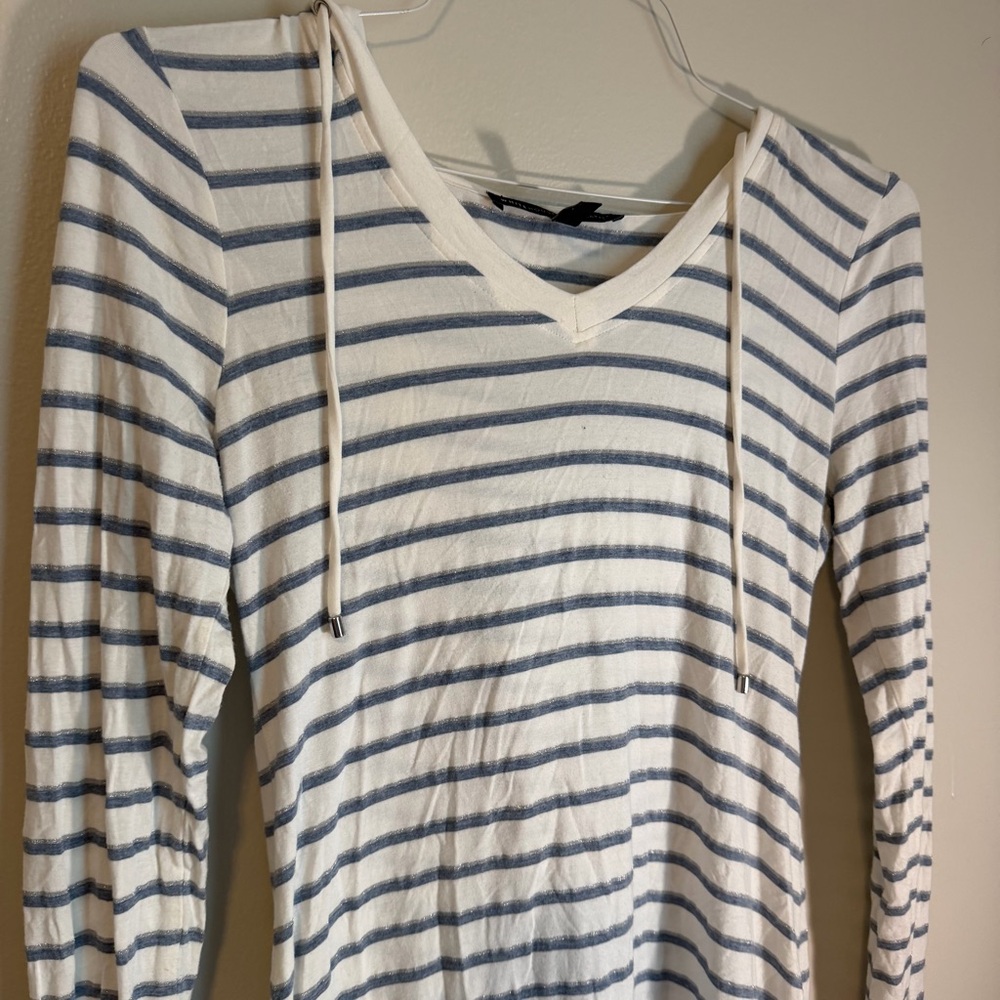 White House Black Market Women XS Blue Stripe Hood Top Preppy Casual Minimalist